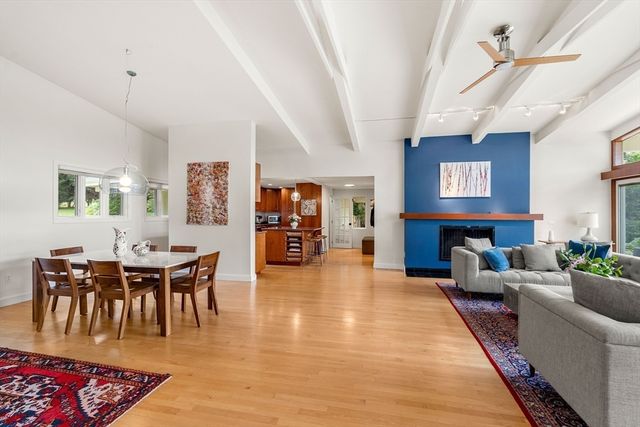 285 Brush Hill Rd, Milton, MA 02186