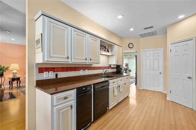 14924 Sandy Creek Ct, Corpus Christi, TX 78410