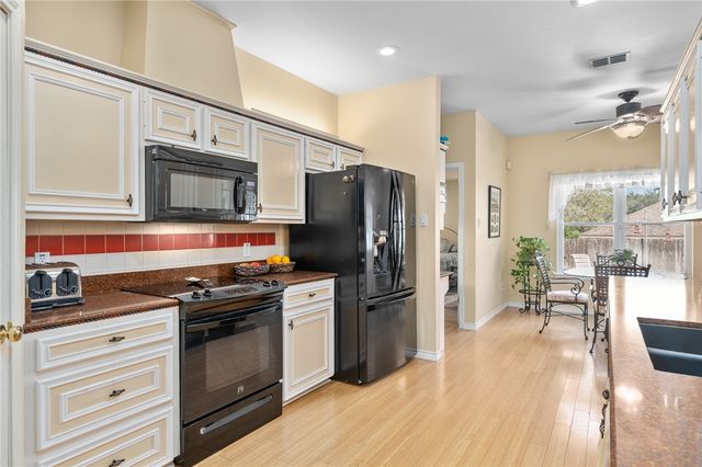 14924 Sandy Creek Ct, Corpus Christi, TX 78410