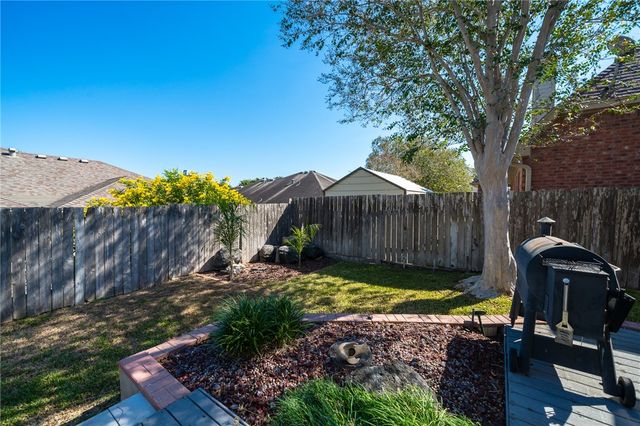 14924 Sandy Creek Ct, Corpus Christi, TX 78410