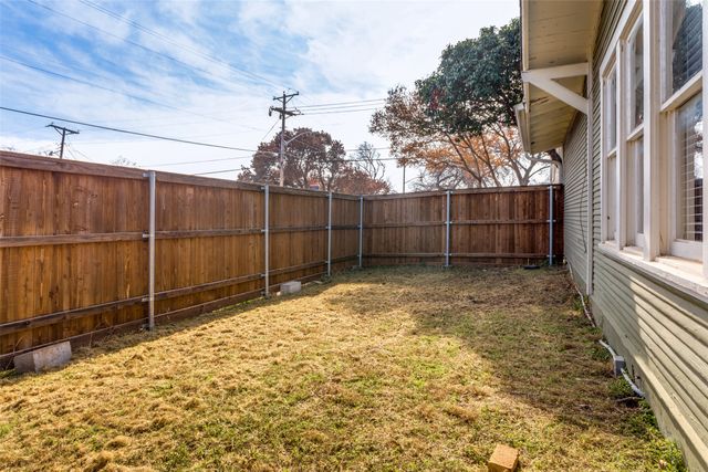 4601 Pershing Avenue, Fort Worth, TX 76107