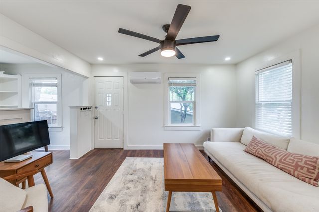 4601 Pershing Avenue, Fort Worth, TX 76107