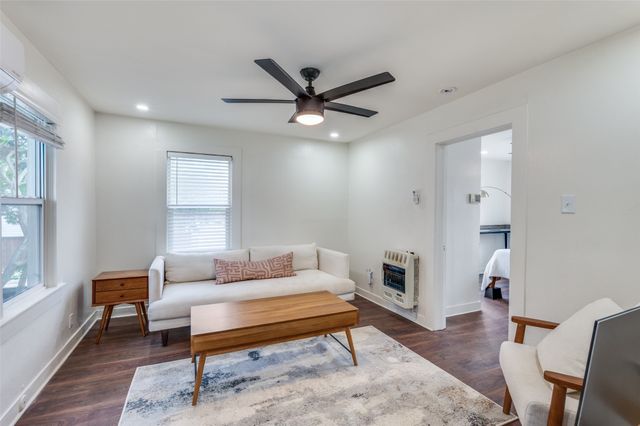 4601 Pershing Avenue, Fort Worth, TX 76107