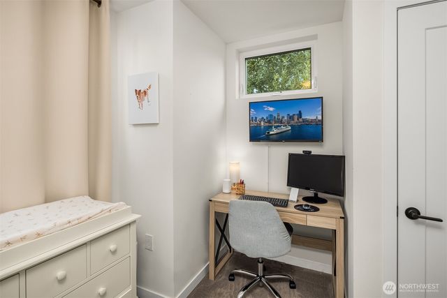 6041 42nd Avenue SW, Seattle, WA 98136