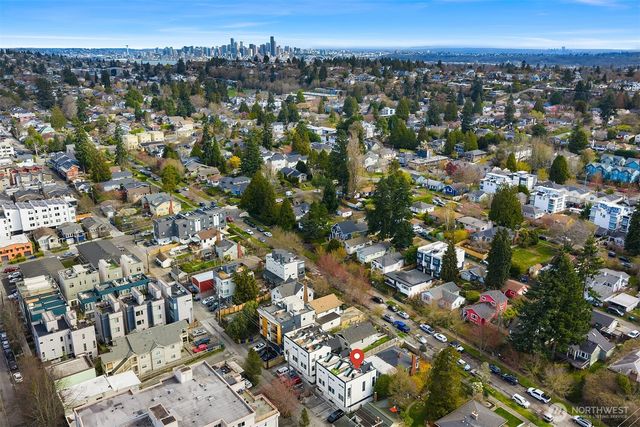 6041 42nd Avenue SW, Seattle, WA 98136