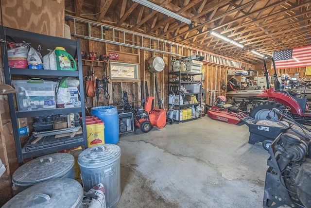 4589 Franklin Pike SE, Floyd, VA 24091