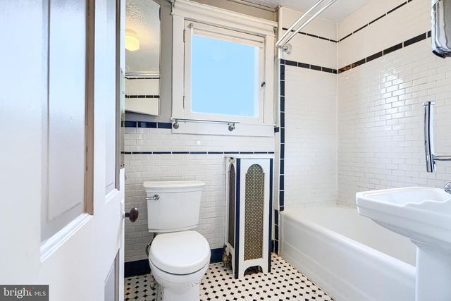 523 ROSSITER AVE, Baltimore, MD 21212