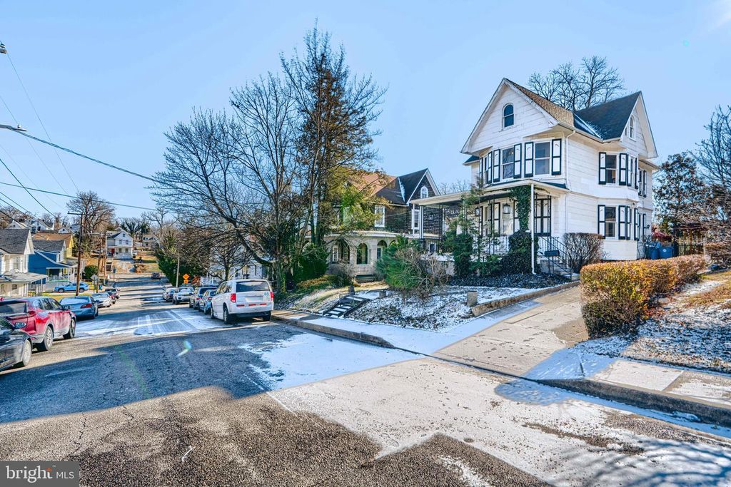 523 ROSSITER AVE, Baltimore, MD 21212