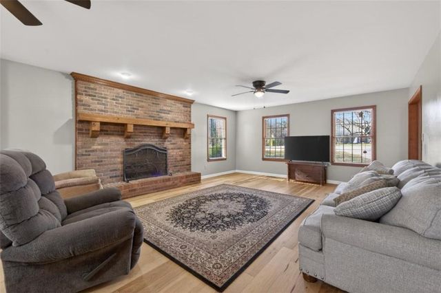 294 Hillcrest Heights, Cornelia, GA 30531