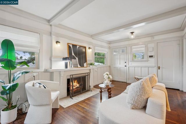 4411 Brookdale Ave, Oakland, CA 94619