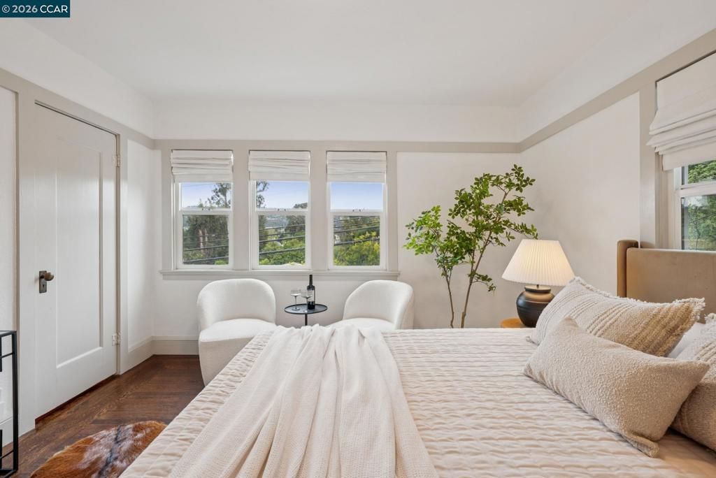 Image 14 of property listing at 4411 Brookdale Ave, Oakland, CA 94619