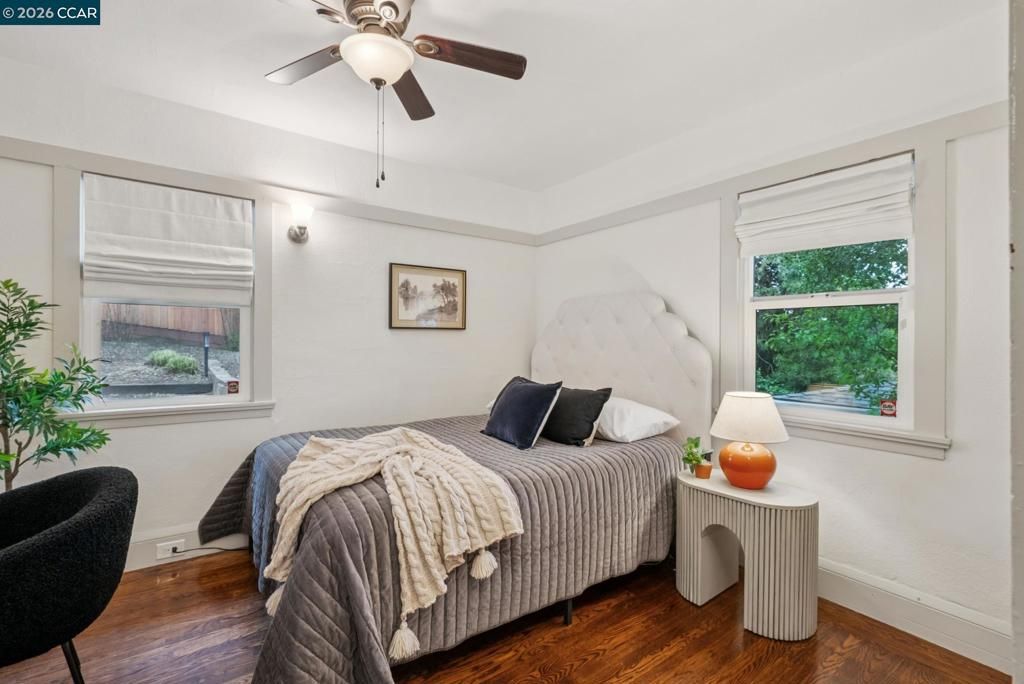 Image 20 of property listing at 4411 Brookdale Ave, Oakland, CA 94619