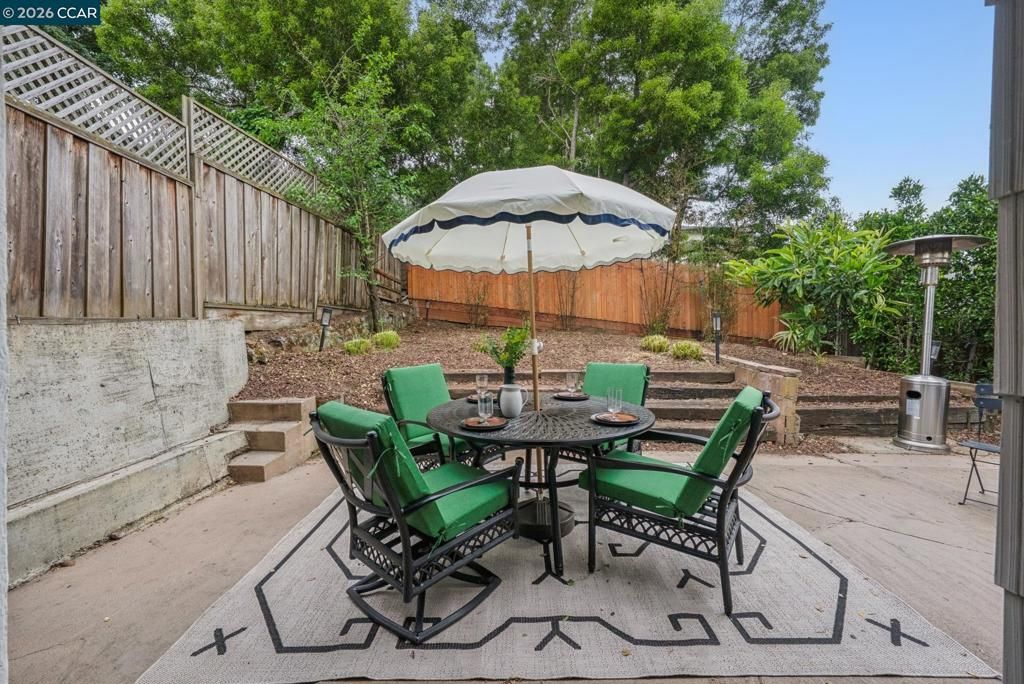 Image 26 of property listing at 4411 Brookdale Ave, Oakland, CA 94619