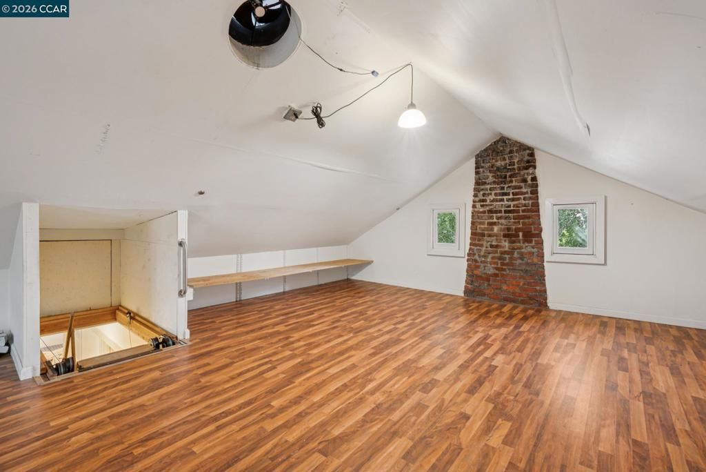 Image 28 of property listing at 4411 Brookdale Ave, Oakland, CA 94619