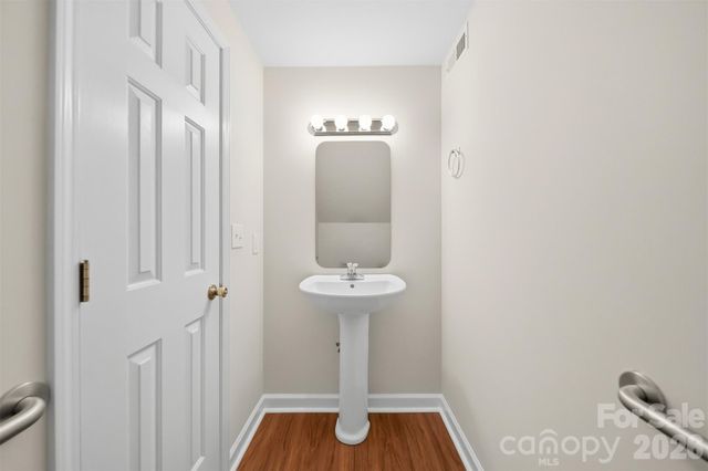 154 39th Avenue Court NW, Hickory, NC 28601