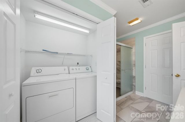 154 39th Avenue Court NW, Hickory, NC 28601