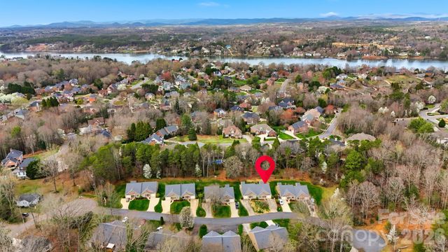 154 39th Avenue Court NW, Hickory, NC 28601