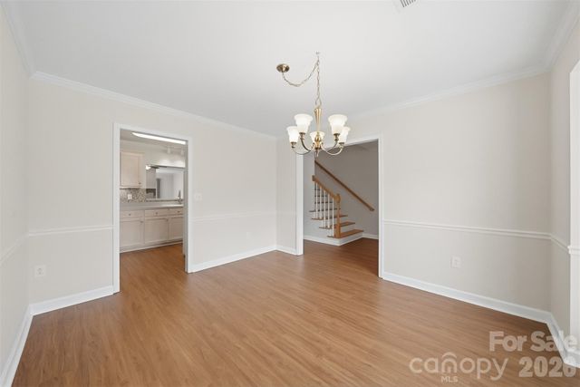 154 39th Avenue Court NW, Hickory, NC 28601