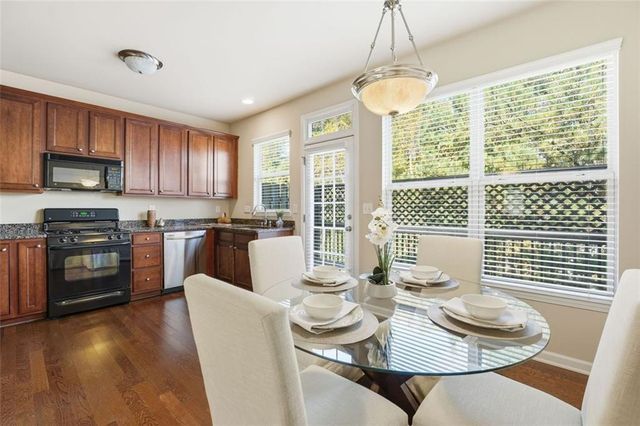 1186 Ridenour NW Boulevard 5, Kennesaw, GA 30152