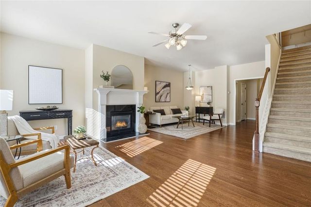 1186 Ridenour NW Boulevard 5, Kennesaw, GA 30152