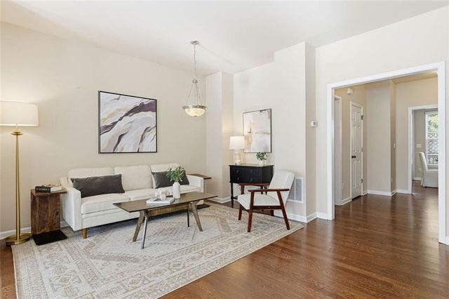 1186 Ridenour NW Boulevard 5, Kennesaw, GA 30152