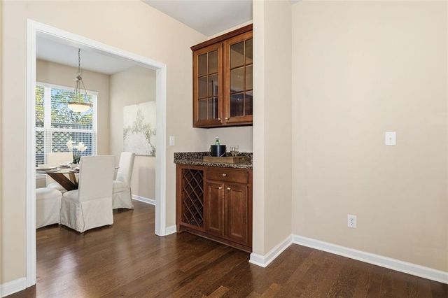 1186 Ridenour NW Boulevard 5, Kennesaw, GA 30152