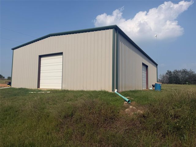 1766 Fm 2104, Paige, TX 78659