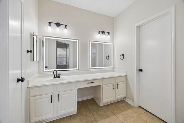 8742 Willancy Lane, Houston, TX 77095