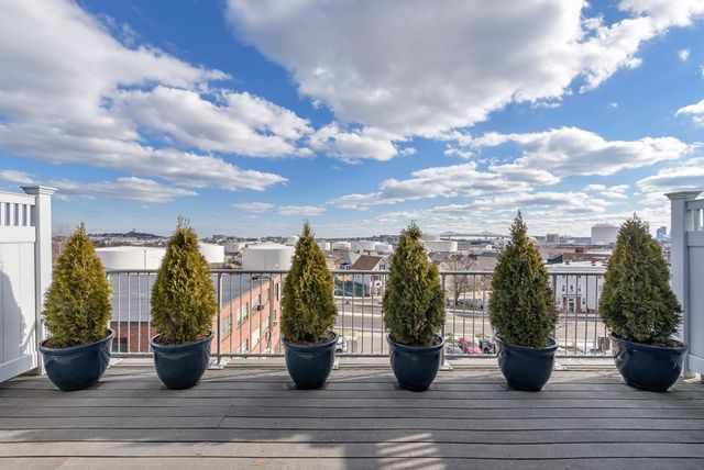 210 Broadway 404, Everett, MA 02149