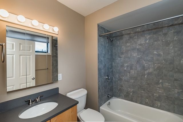 210 Broadway 404, Everett, MA 02149