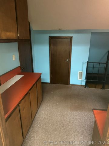 912 W Cedar Street, Stilwell, OK 74960