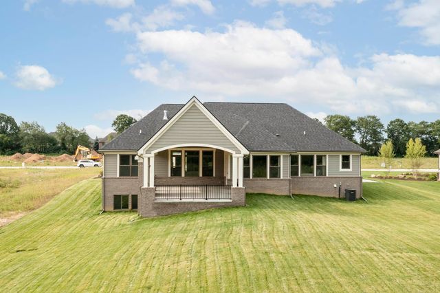 7442 Brunswick Drive, Washington Twp, MI 48095