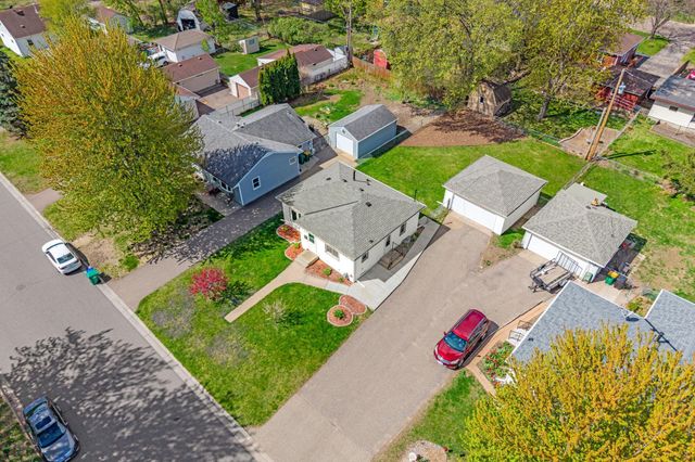 5237 Jersey Avenue N, Crystal, MN 55428