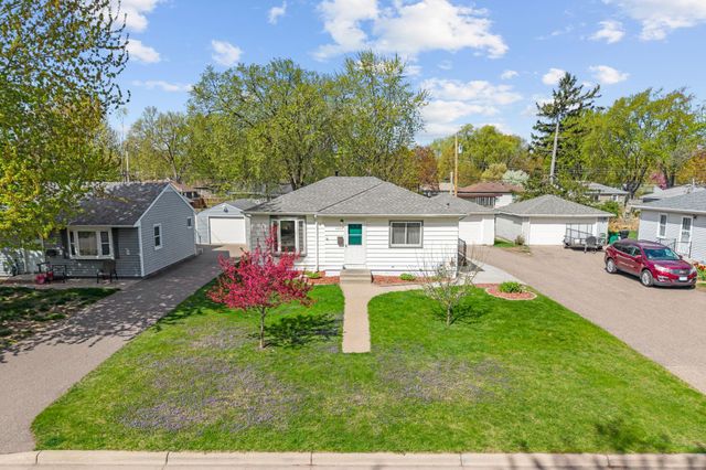 5237 Jersey Avenue N, Crystal, MN 55428