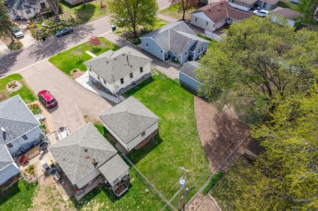 5237 Jersey Avenue N, Crystal, MN 55428