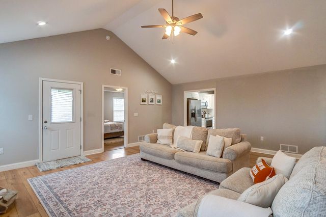 312 Memory Lane, Richmond, KY 40475
