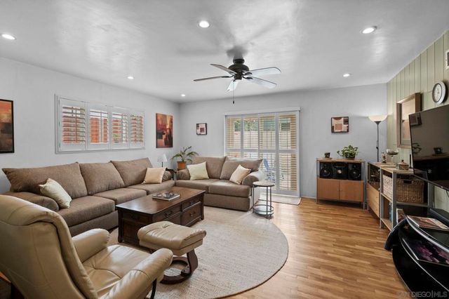 8129 Brock Ct, Lemon Grove, CA 91945