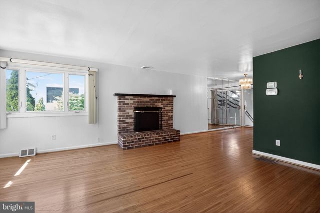 311 LIMEKILN PIKE, Glenside, PA 19038