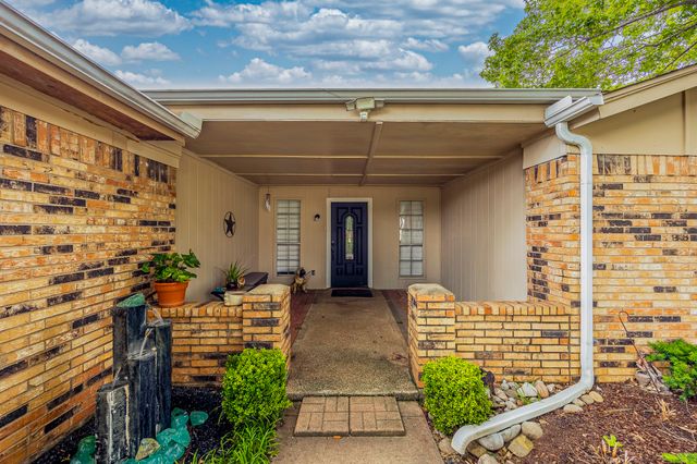 1808 Tameria Drive, Irving, TX 75060