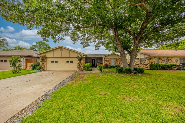 1808 Tameria Drive, Irving, TX 75060