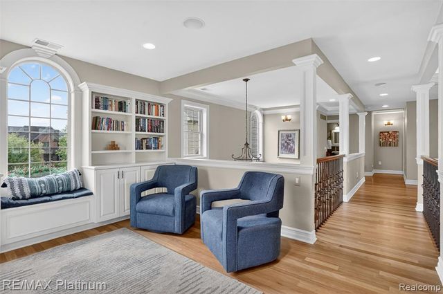 10709 Stoney Point Drive, South Lyon, MI 48178