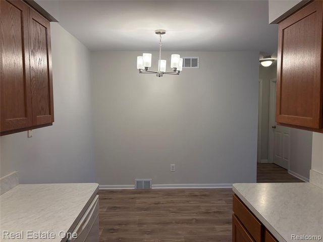 18574 Masonic 7, Fraser, MI 48026