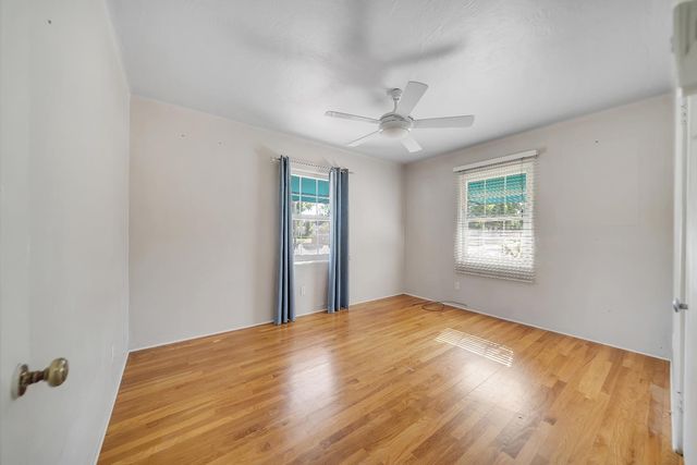 905 Roble Ave, Modesto, CA 95354