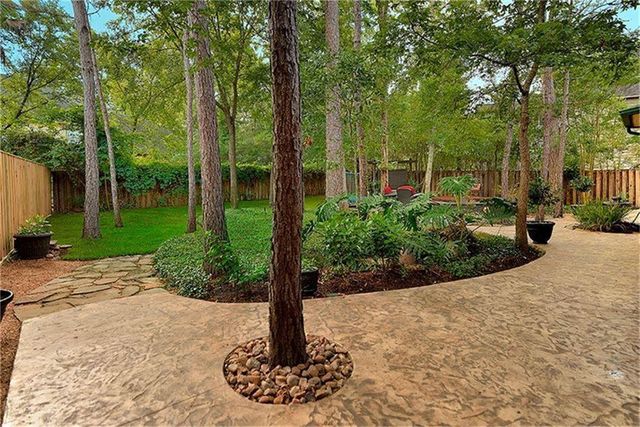 118 Wisteria Walk Circle, The Woodlands, TX 77381