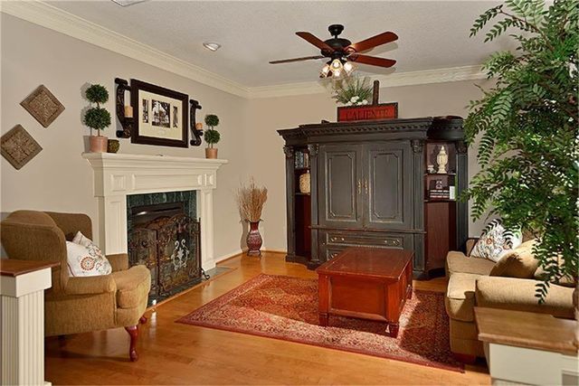 118 Wisteria Walk Circle, The Woodlands, TX 77381
