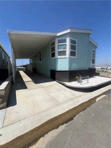 3444 Center 13, Riverside, CA 92501