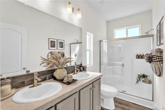 3444 Center 13, Riverside, CA 92501