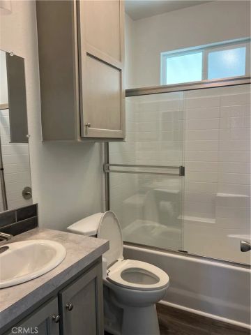 3444 Center 13, Riverside, CA 92501