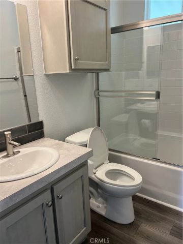 3444 Center 13, Riverside, CA 92501