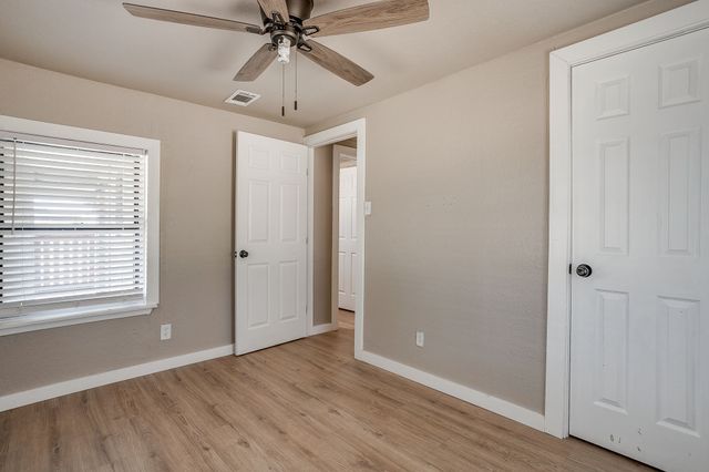 913 Jameson Street, Weatherford, TX 76086